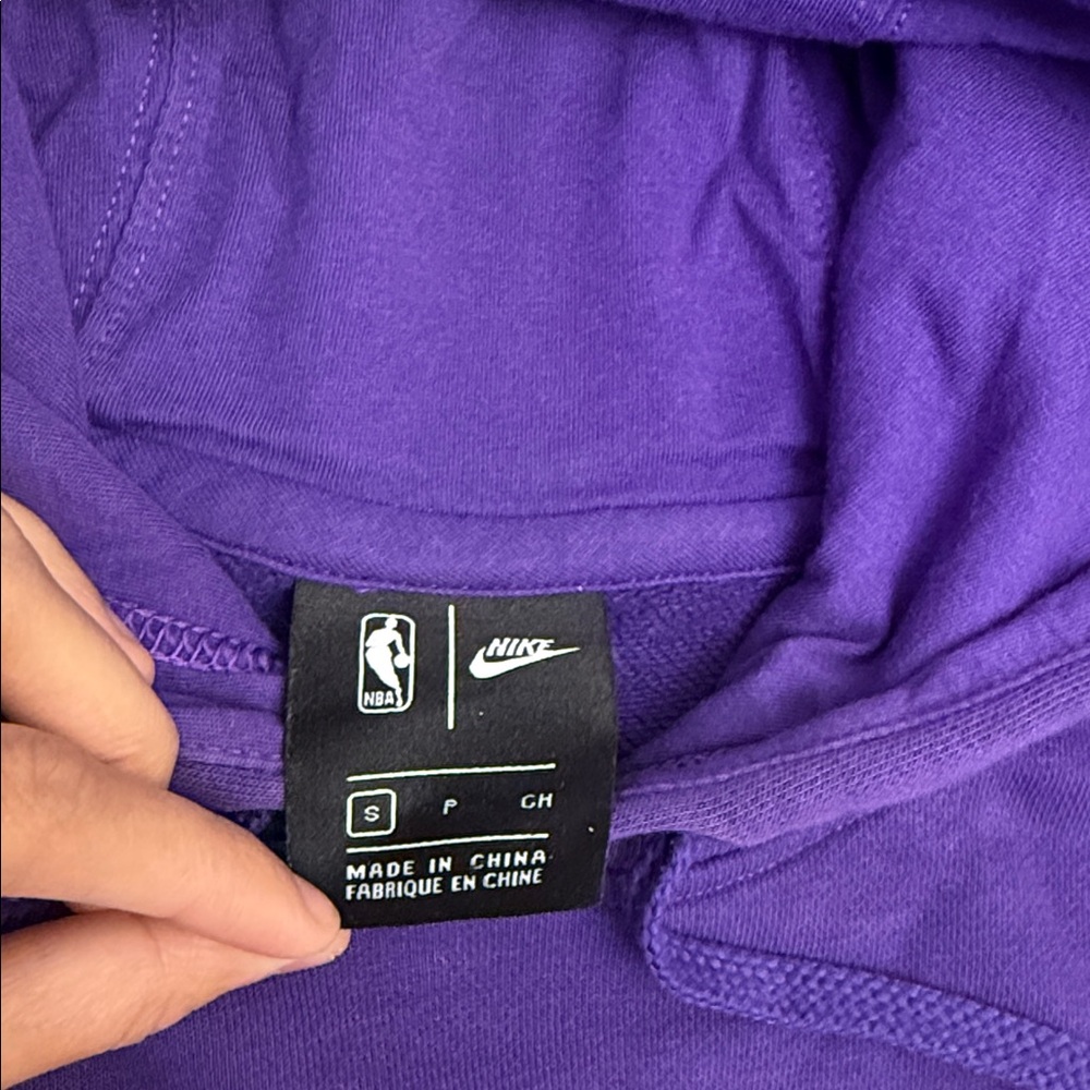 Purple Lakers Hoodie Nike #2 on Back BALL Sweater Hoodie Size Small NBA - Picture 5 of 16
